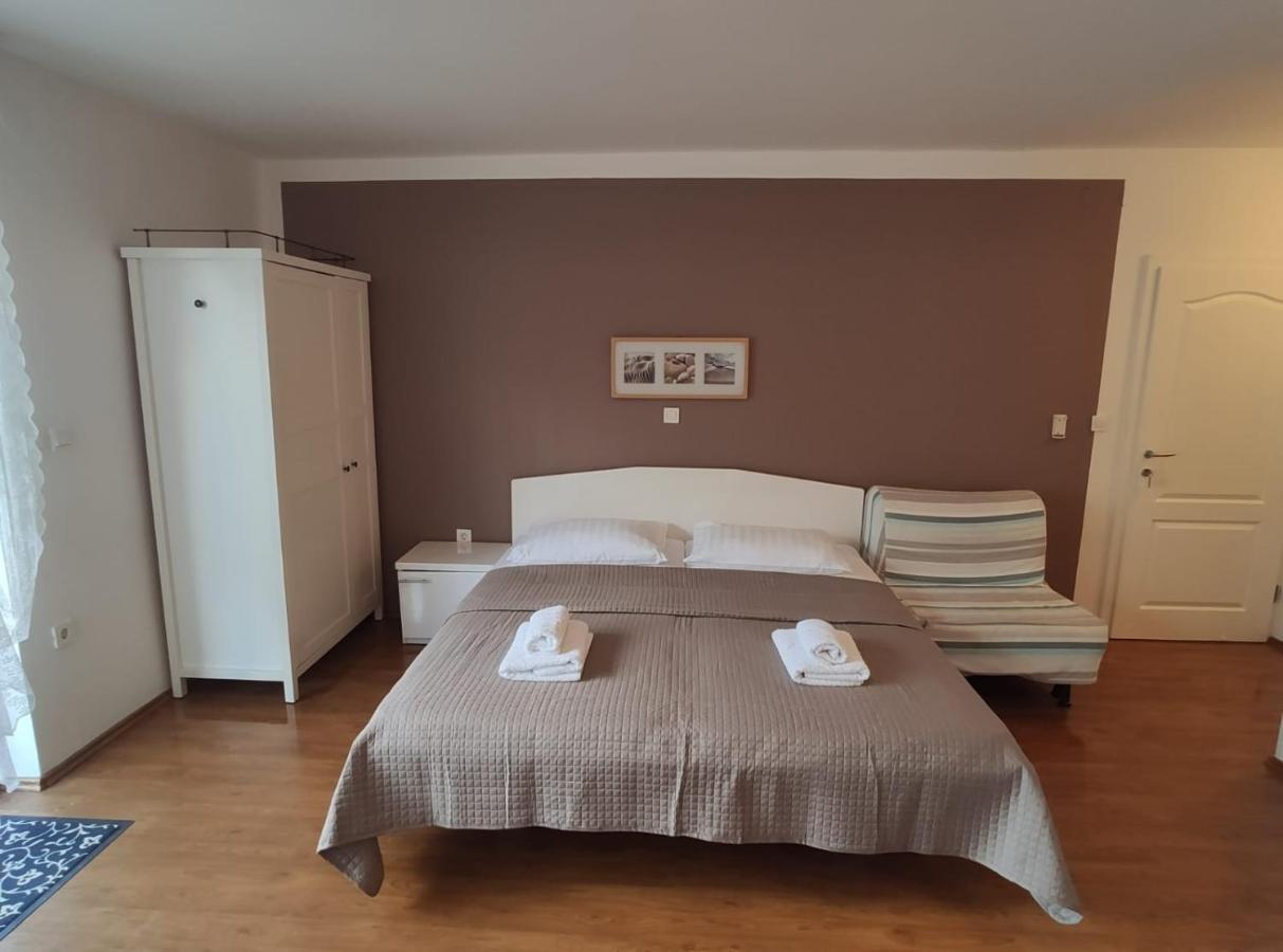 קריקווניצה Ivana Apartman 2 מראה חיצוני תמונה